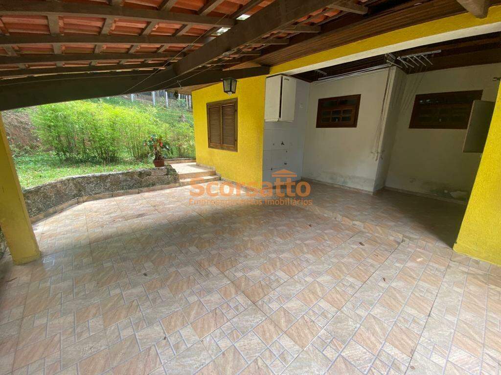 Casa de Condomínio à venda no Jardim Petropólis: 