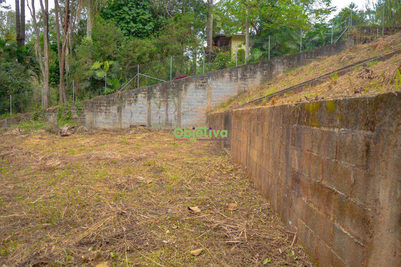 Terreno à venda no Embu Mirim: 