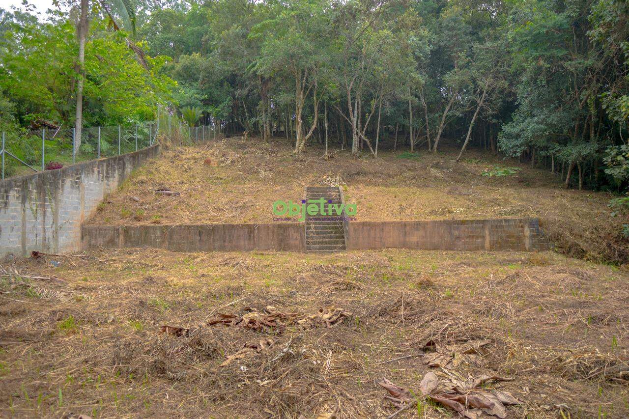 Terreno à venda no Embu Mirim: 