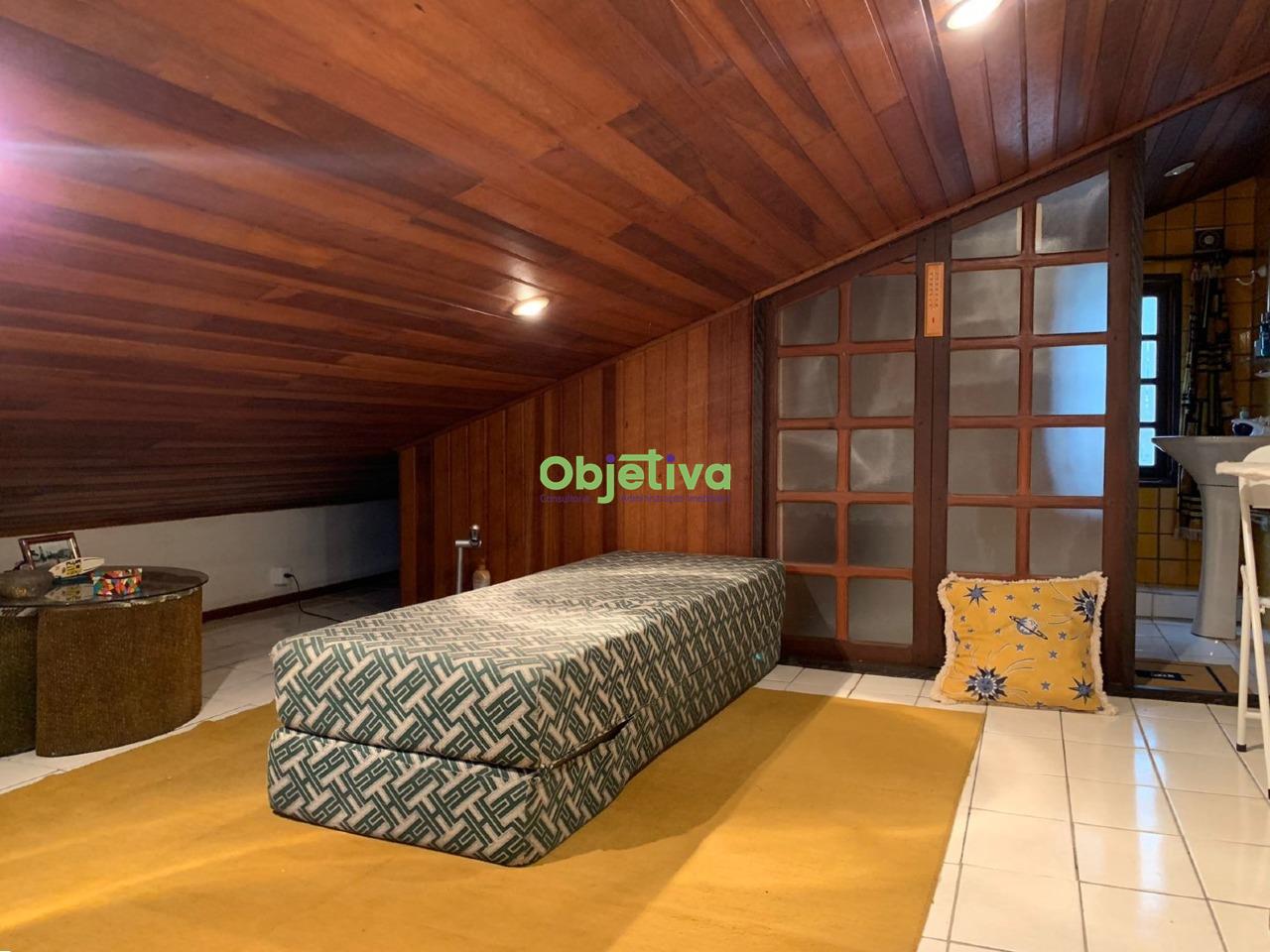 Casa de Condomínio à venda no Jardim Petrópolis: 