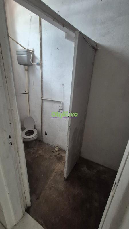 Salão para aluguel no Jardim Pinheirinho: 