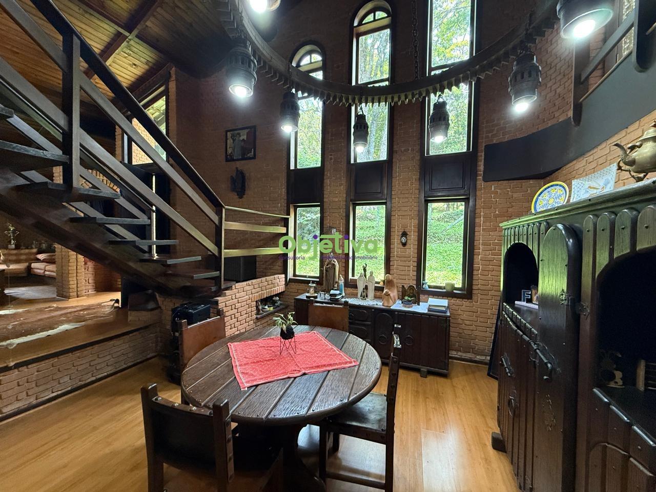 Casa de Condomínio à venda no Jardim Petrópolis: 