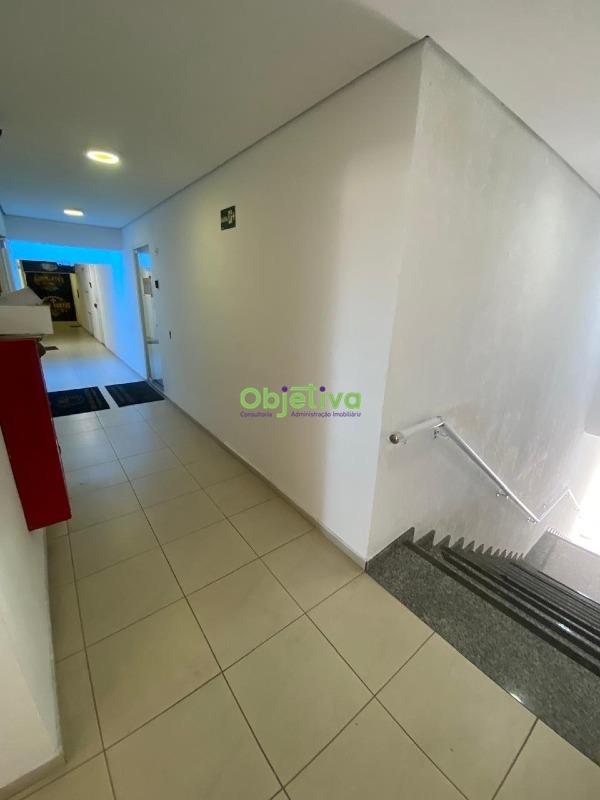 Sala para aluguel no Centro: 