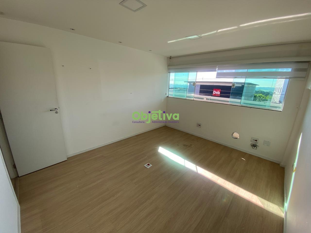 Sala para aluguel no Centro: 