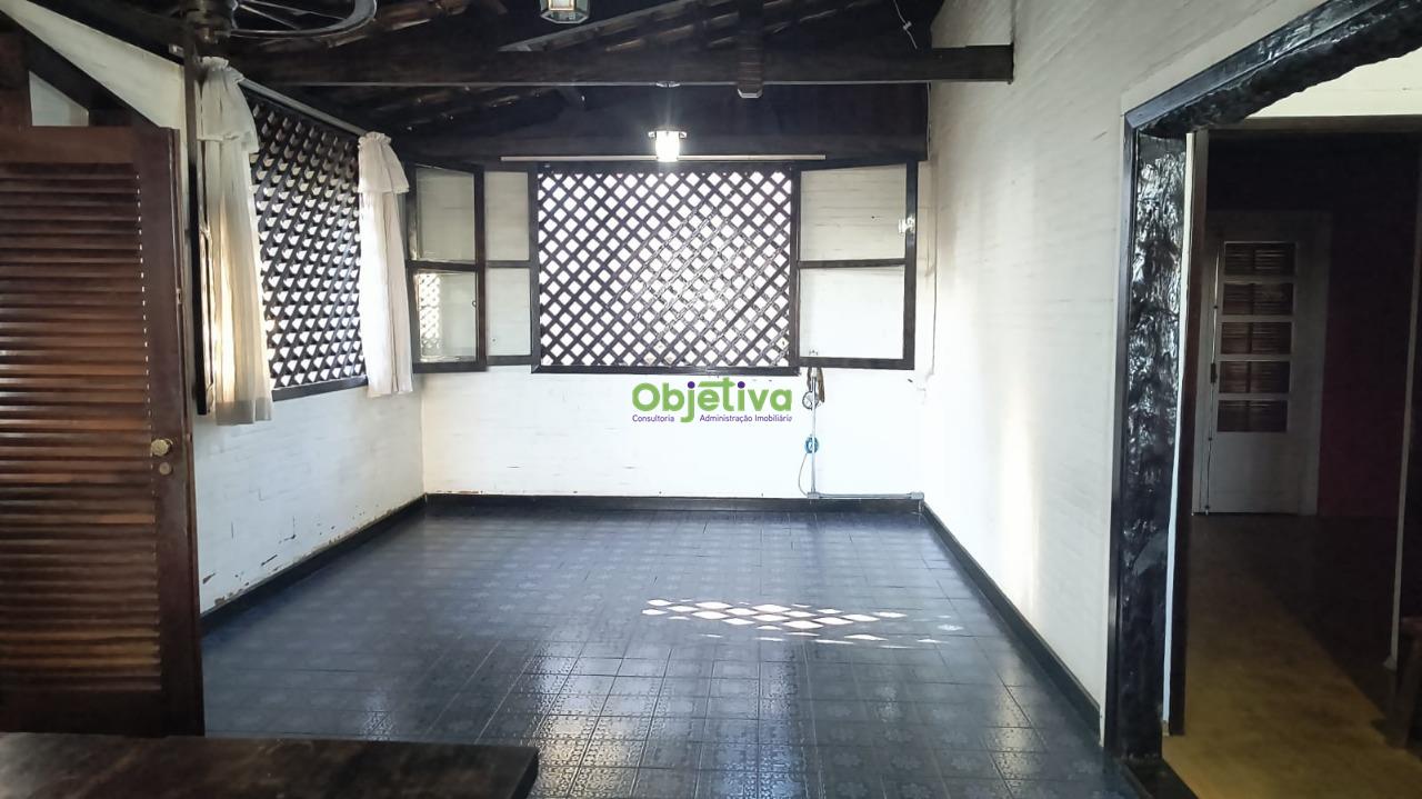 Casa para aluguel no Centro: 