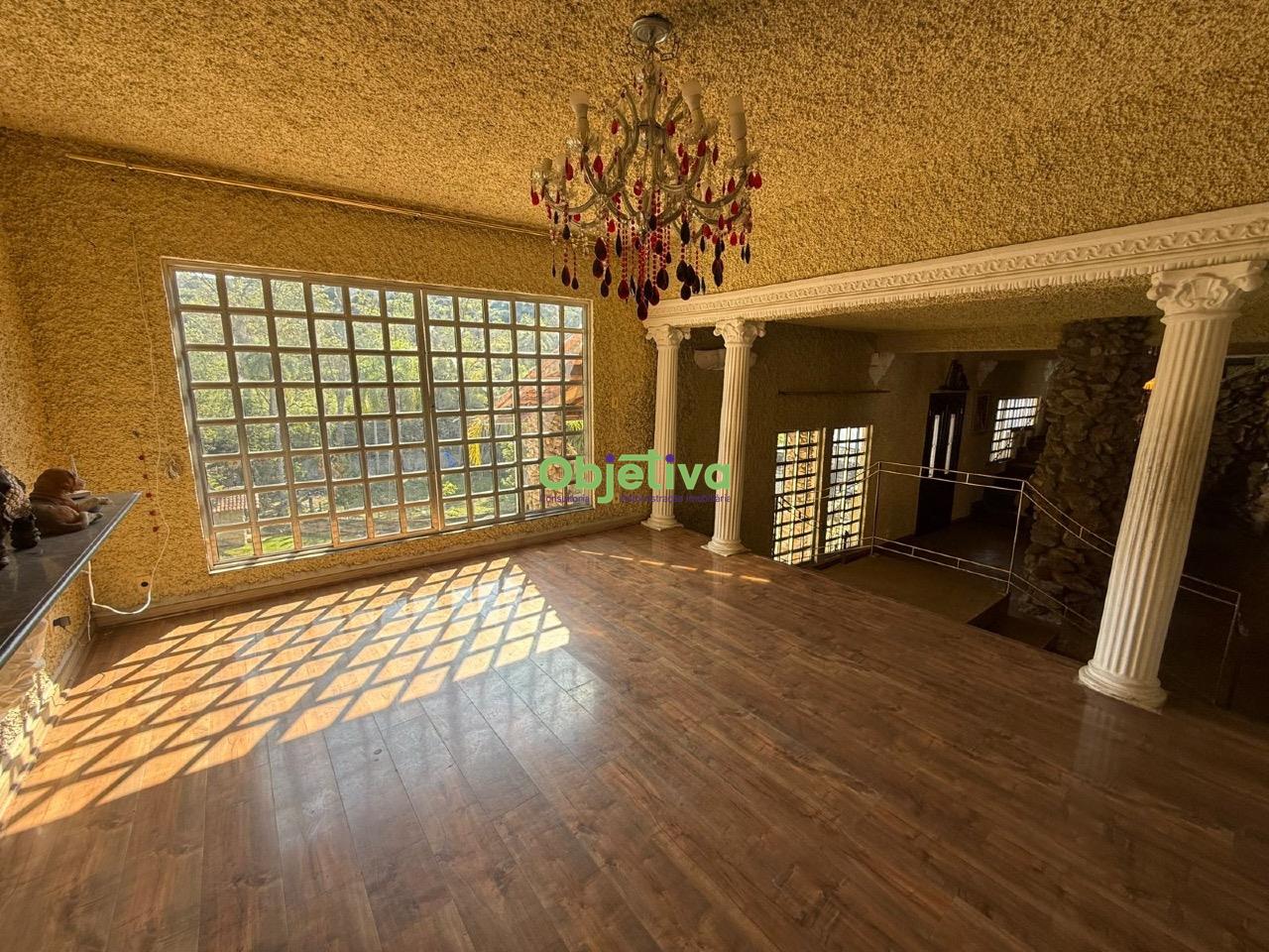 Casa para aluguel no Olaria: 