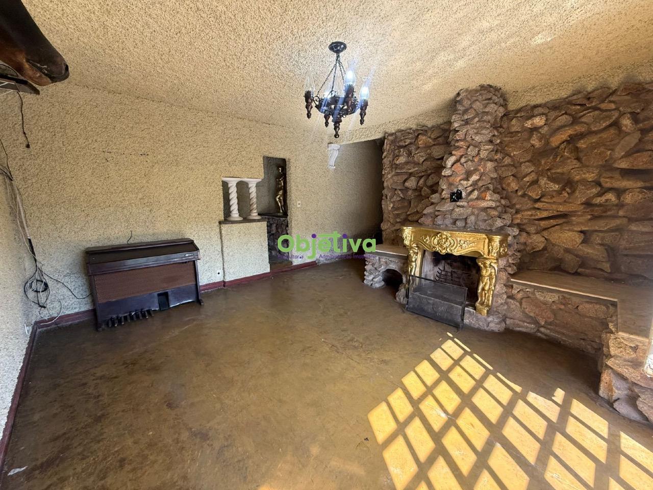 Casa para aluguel no Olaria: 