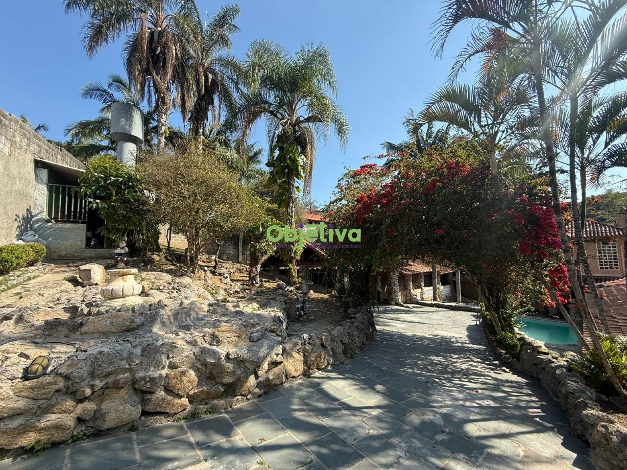 Casa para aluguel no Olaria: 