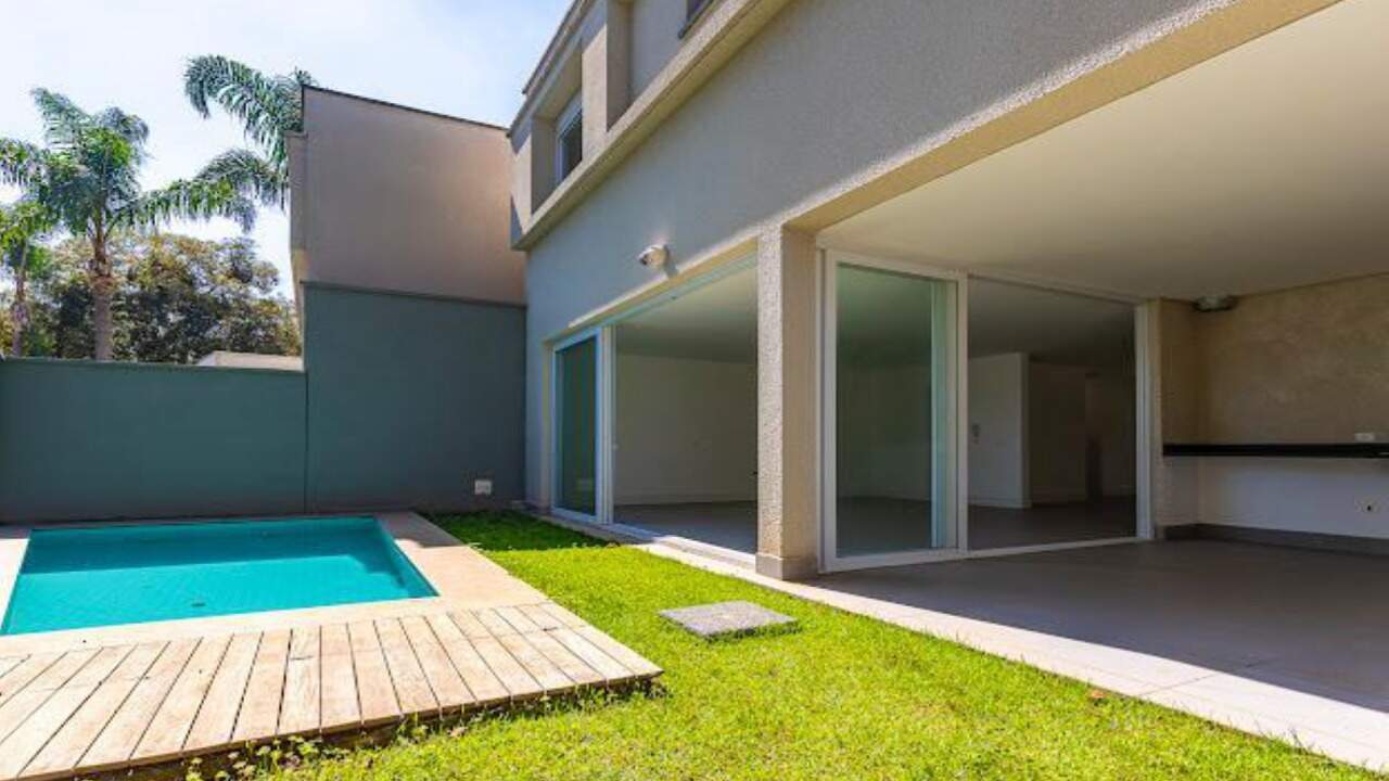 Casa em Condomínio à venda no Jardim dos Estados: 