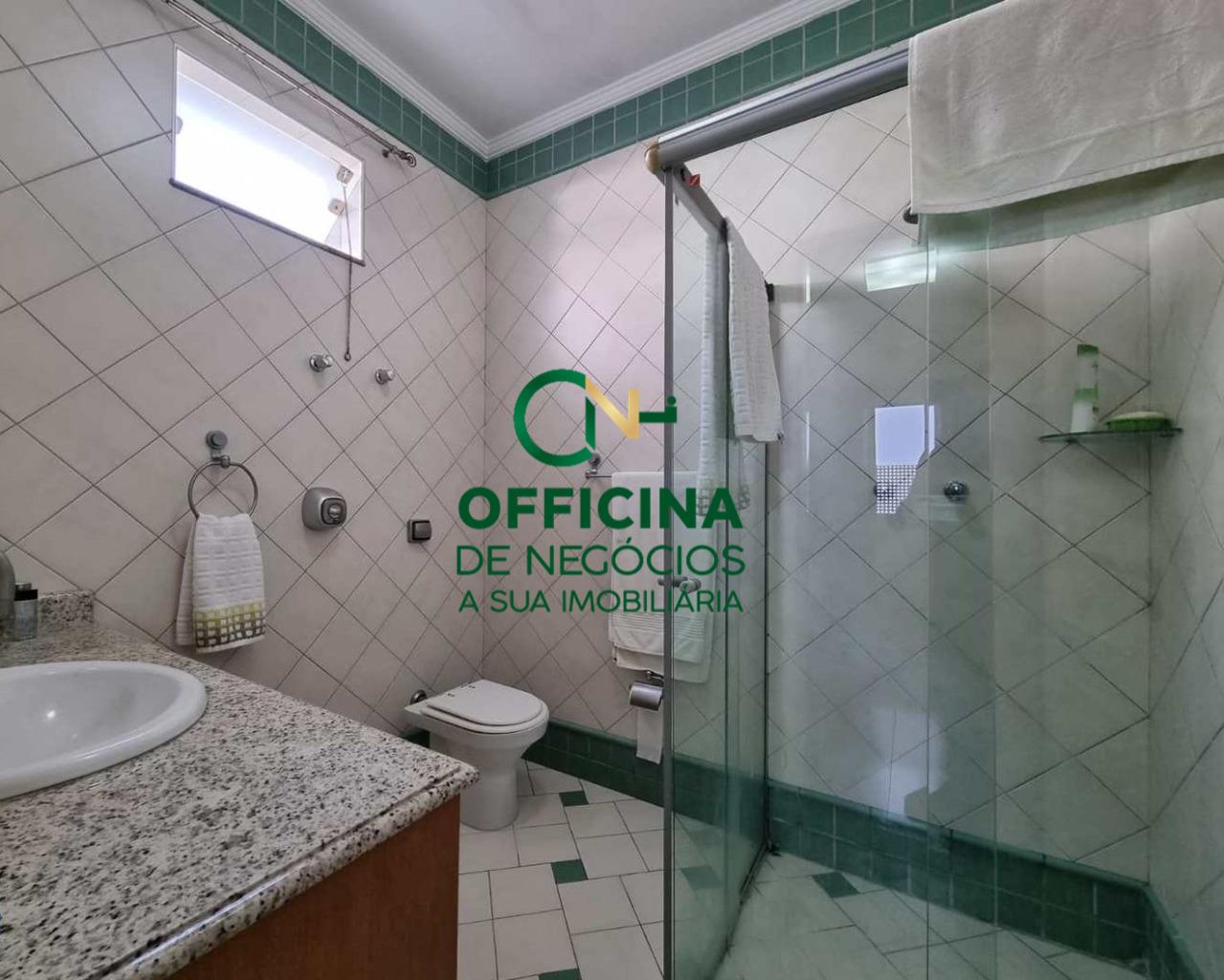 CASA à venda no PONTA DA PRAIA: 