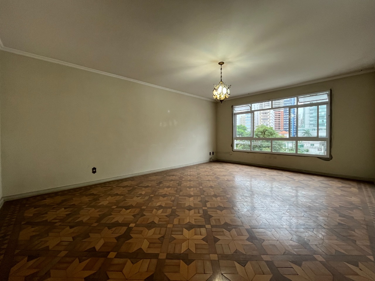 APARTAMENTO à venda no PONTA DA PRAIA: Foto 05