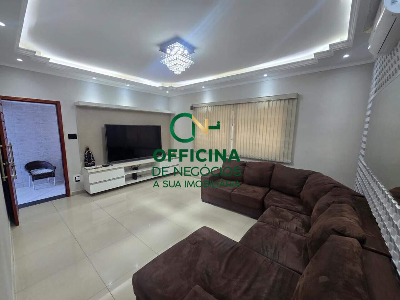 CASA à venda no JARDIM CASQUEIRO: Foto 07