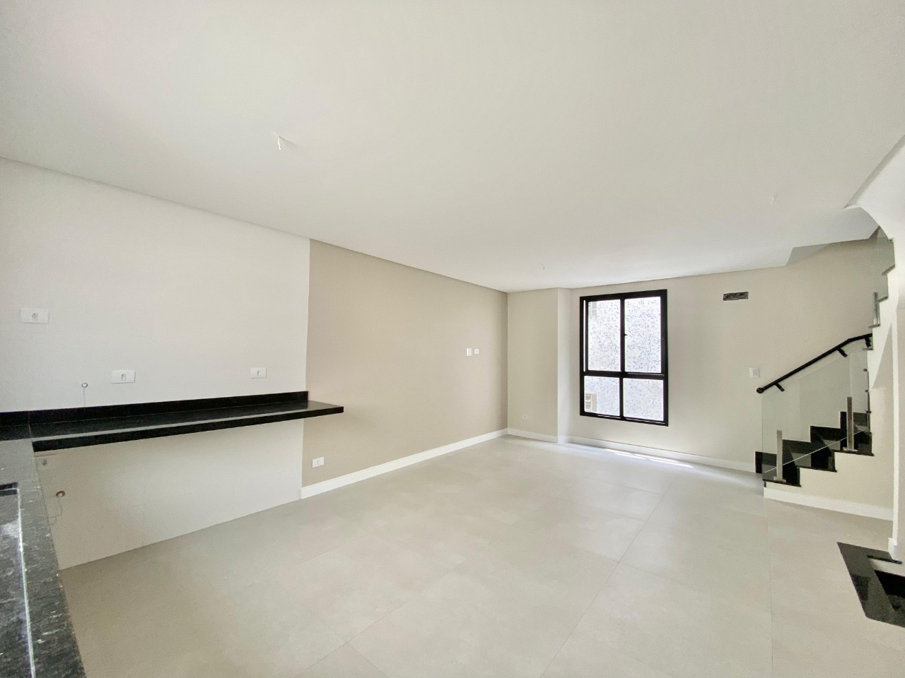 CASA à venda no PONTA DA PRAIA: Foto 09