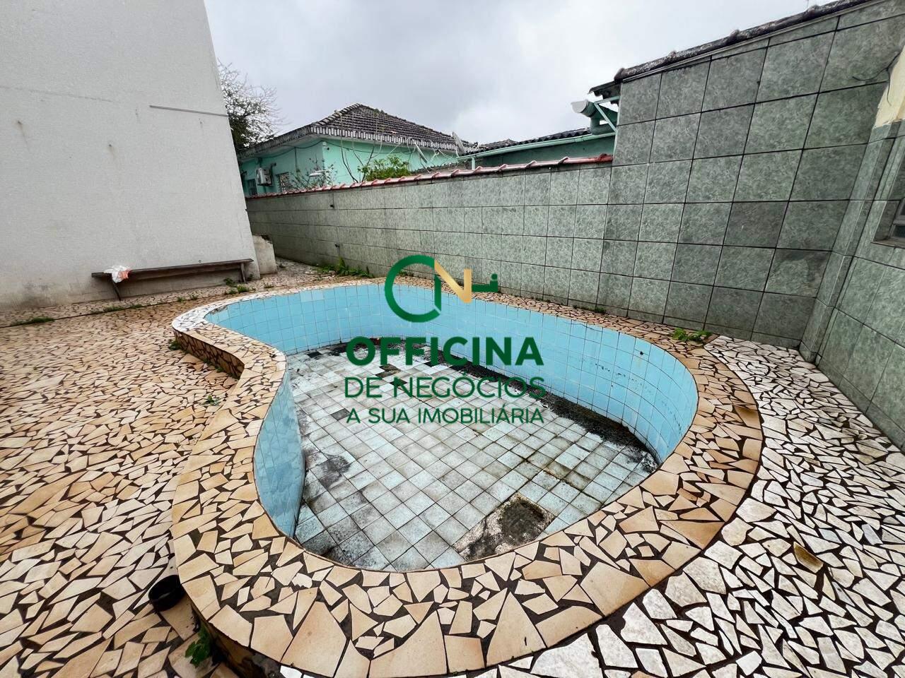 SOBRADO à venda no JARDIM CASQUEIRO: Foto 01