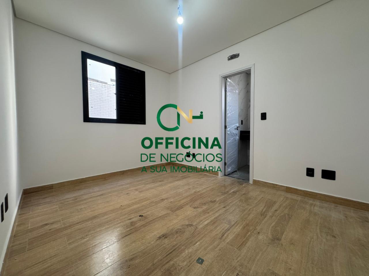 CASA SOBREPOSTA à venda no APARECIDA: 