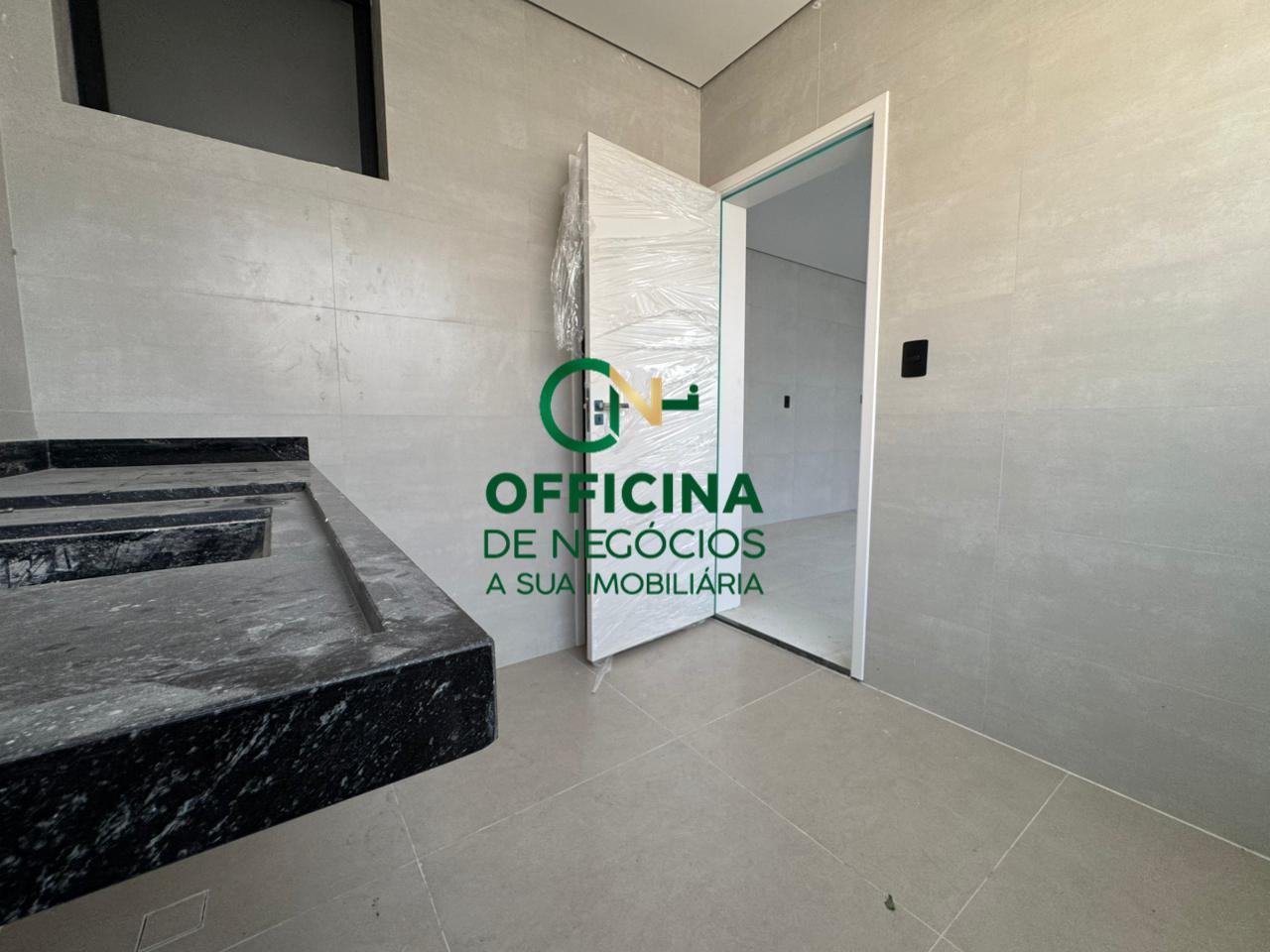 CASA SOBREPOSTA à venda no APARECIDA: 