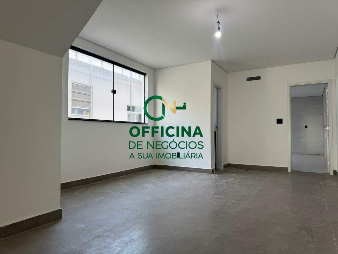 CASA SOBREPOSTA à venda no APARECIDA: 