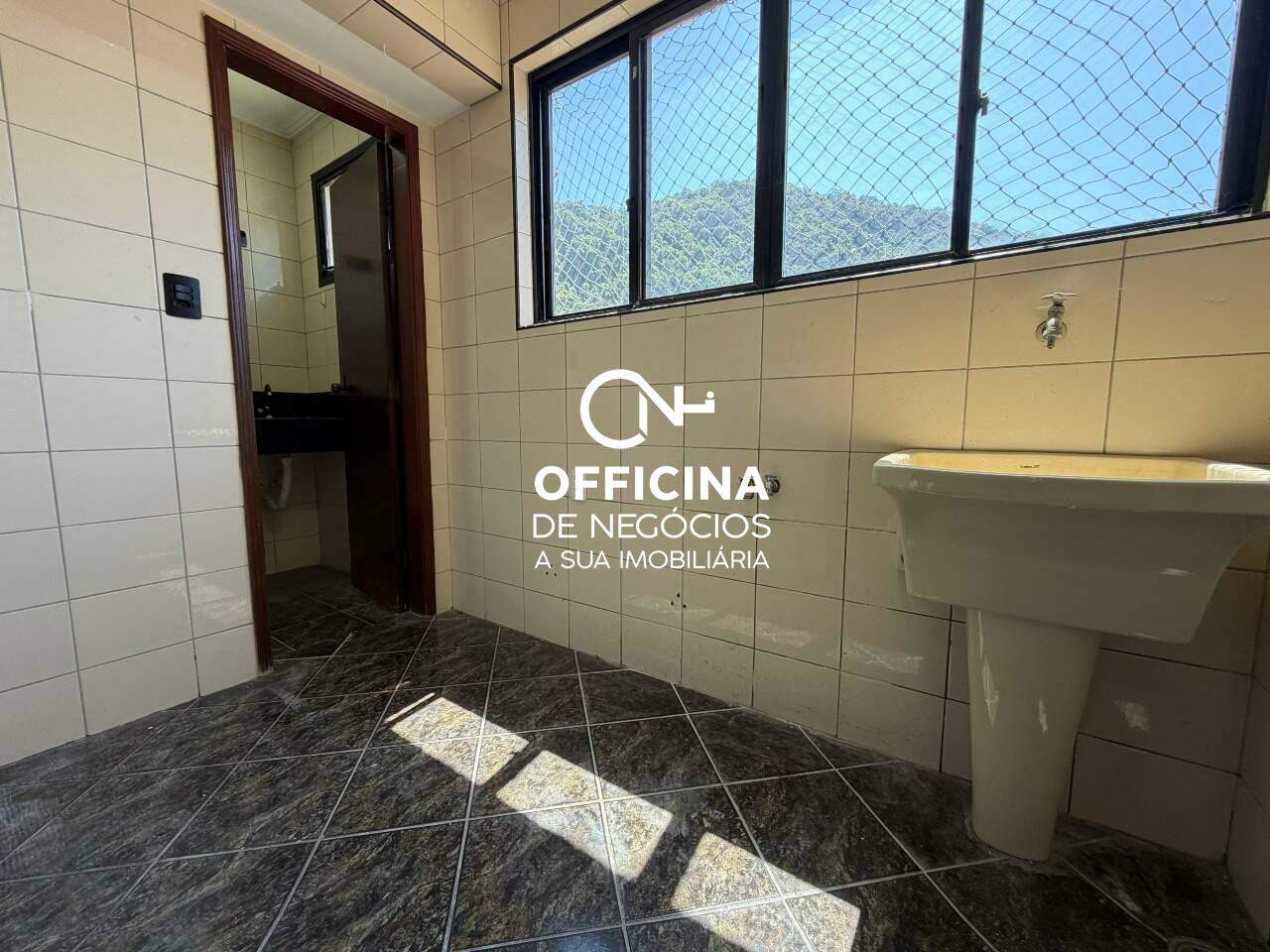 APARTAMENTO para aluguel no MARAPÉ: 