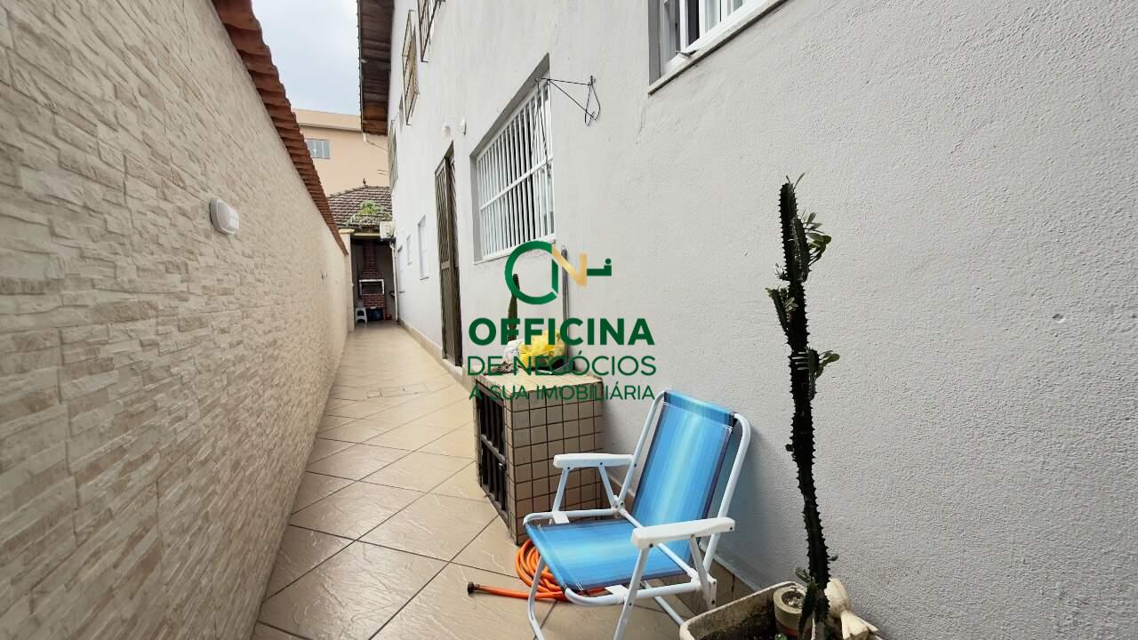 CASA à venda no JARDIM CASQUEIRO: Foto 09