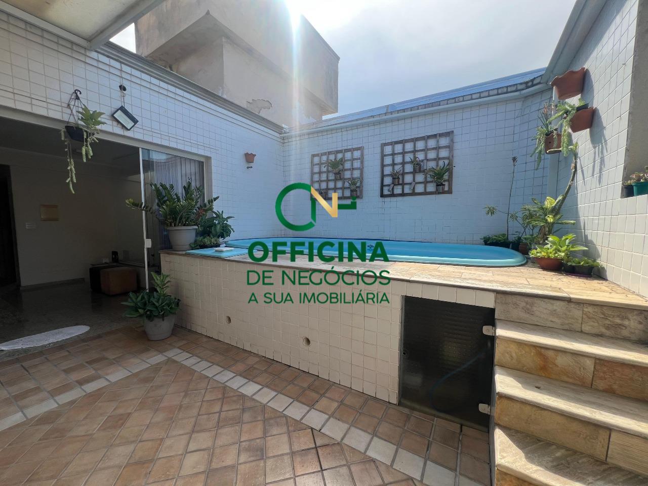 APARTAMENTO DUPLEX à venda no EMBARÉ: 