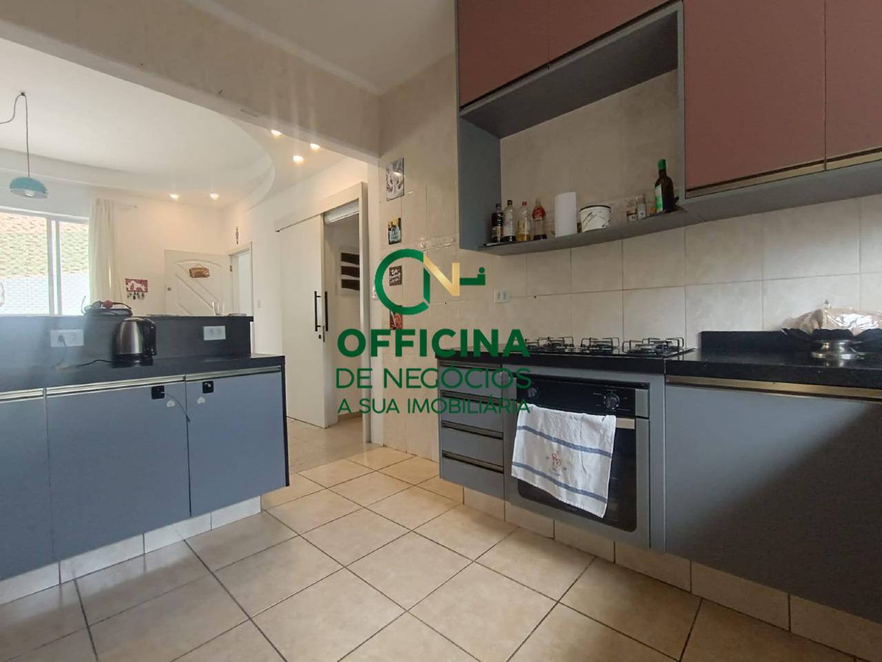 CASA SOBREPOSTA à venda no GONZAGA: 