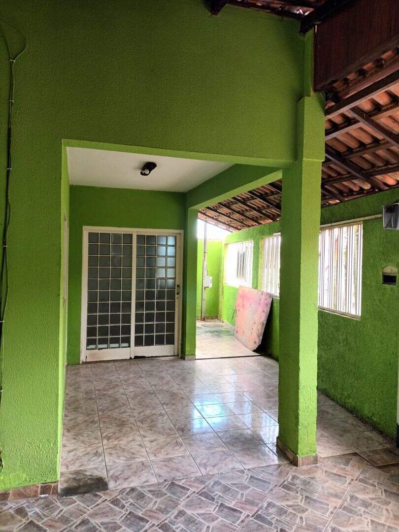 Sobrado à venda no Setor Tradicional: 