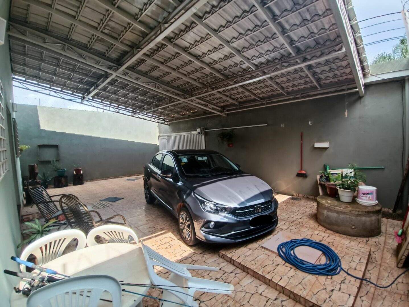 Sobrado à venda no Residencial Morro da Cruz (São Sebastião): 