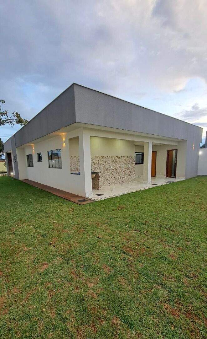 Casa à venda no Setor Habitacional Tororó: 