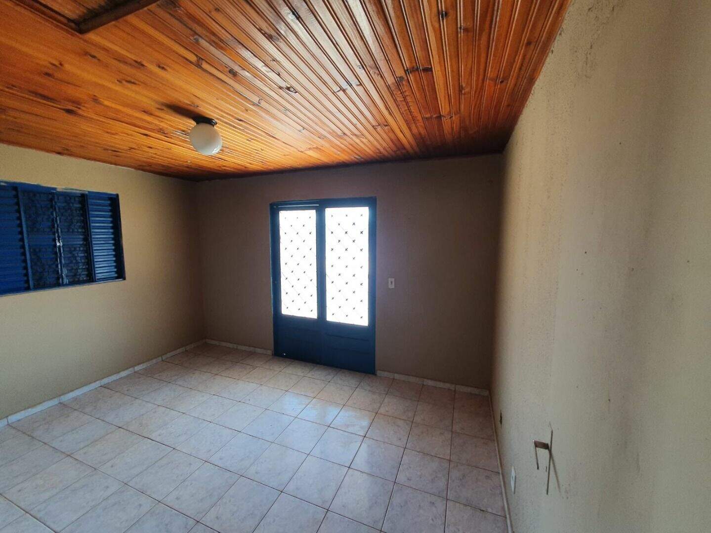 Sobrado à venda no Vila São José: 