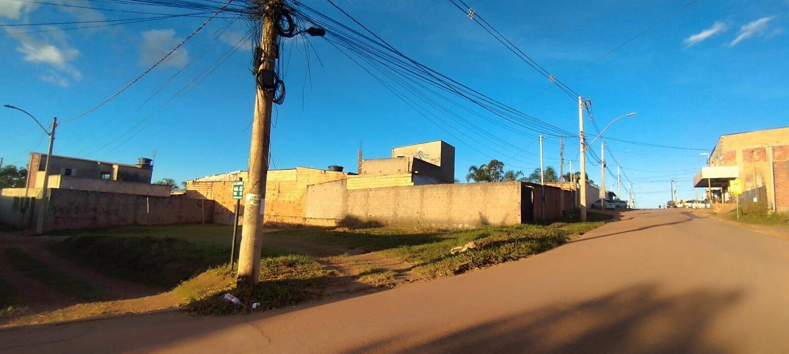 Sobrado à venda no Residencial Morro da Cruz (São Sebastião): 