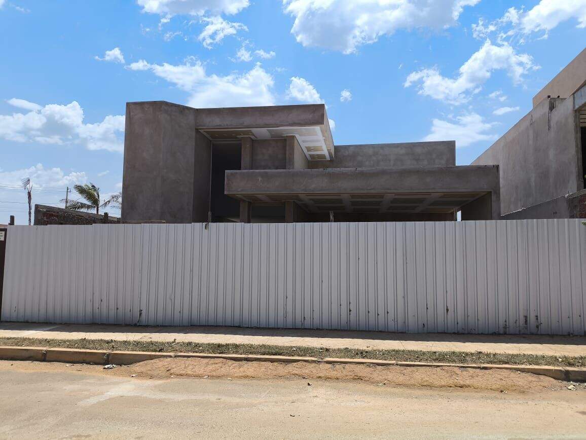 Casa à venda no Setor Habitacional Tororó (Jardim Botânico): 