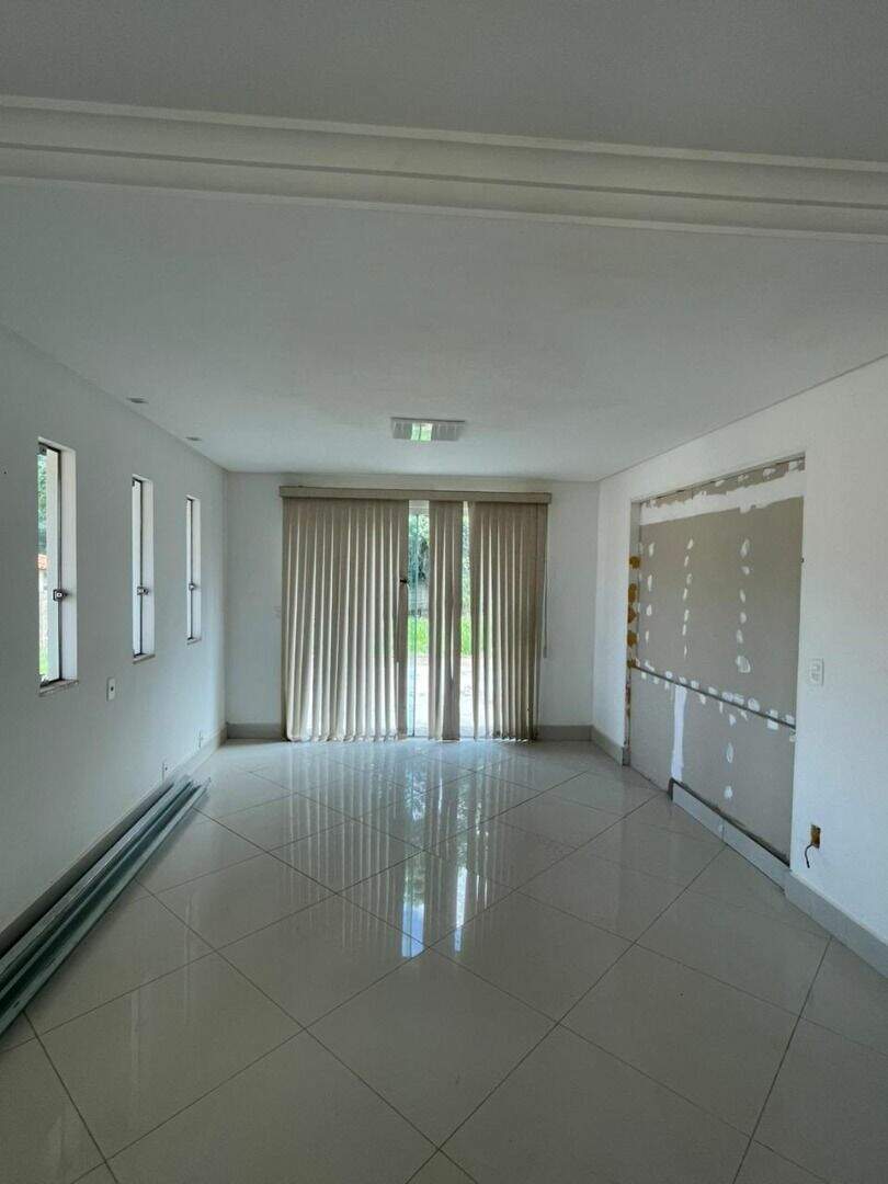 Casa à venda no Setor de Habitações Individuais Sul: 