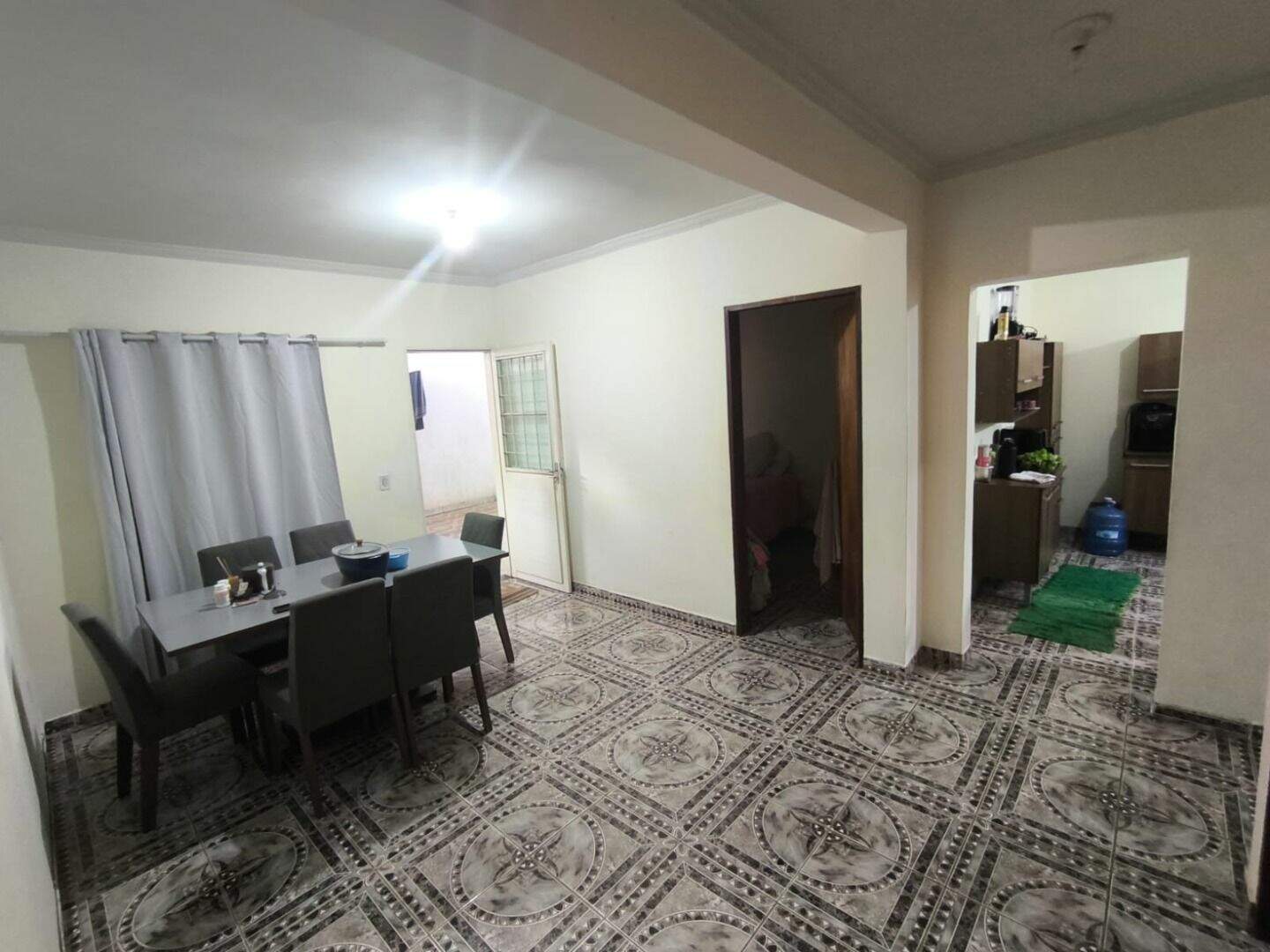 Casa à venda no Setor Residencial Oeste: 