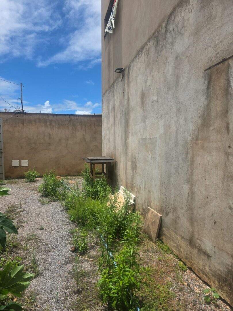 Sobrado à venda no Residencial Morro da Cruz (São Sebastião): 