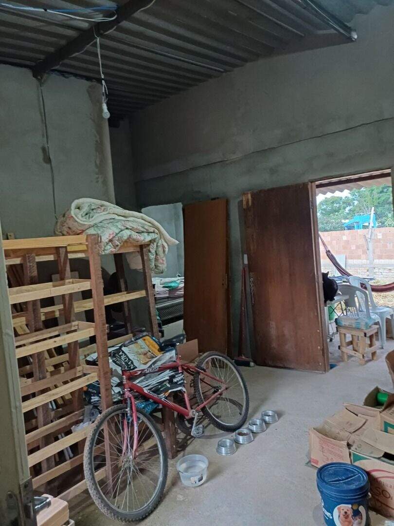 Casa à venda no Bonsucesso: 