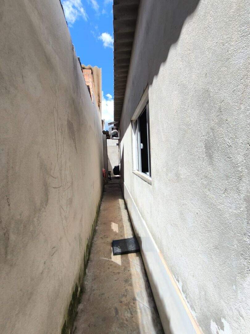Casa à venda no Capão Comprido: 
