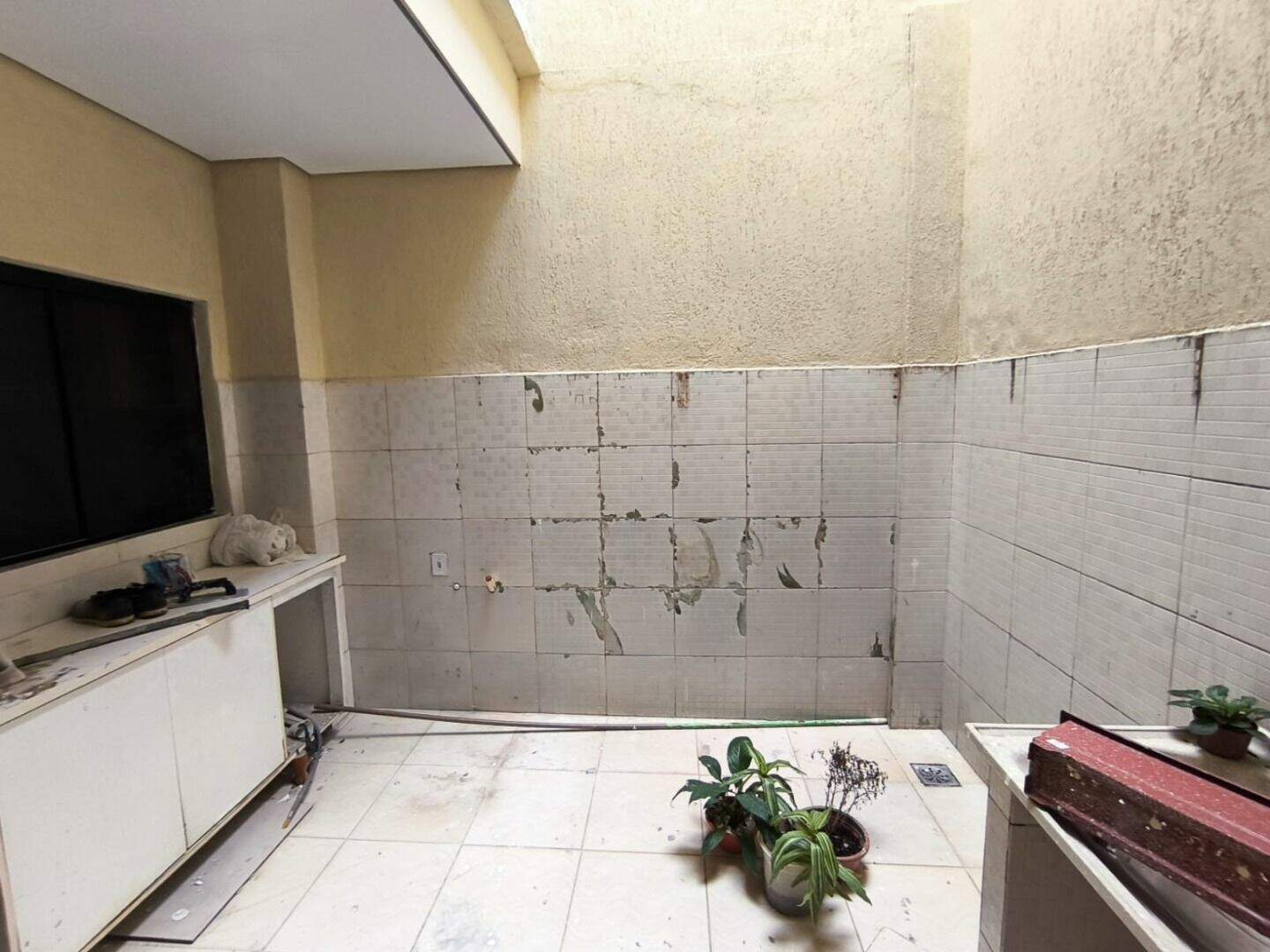 Sobrado à venda no Setor Residencial Oeste: 