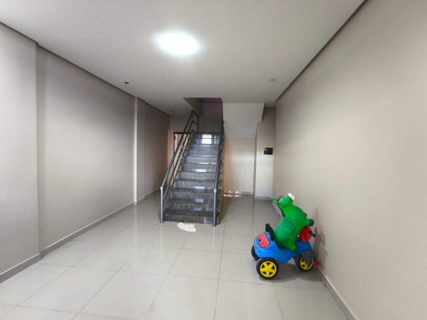 Sobrado à venda no Setor Residencial Oeste: 