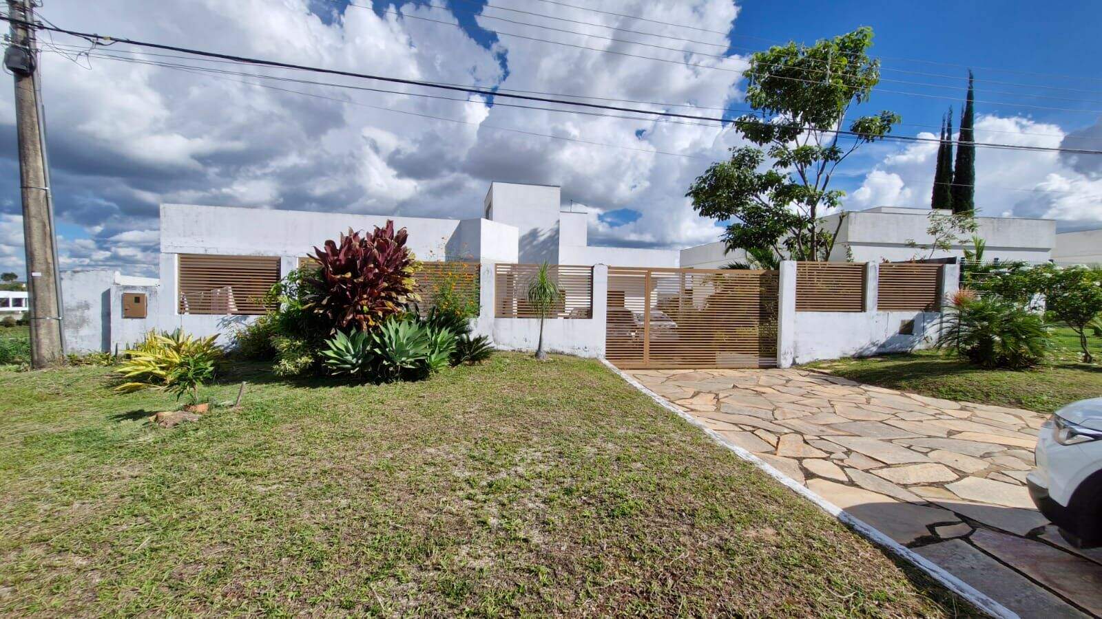 Casa à venda no Setor Habitacional Jardim Botânico: 