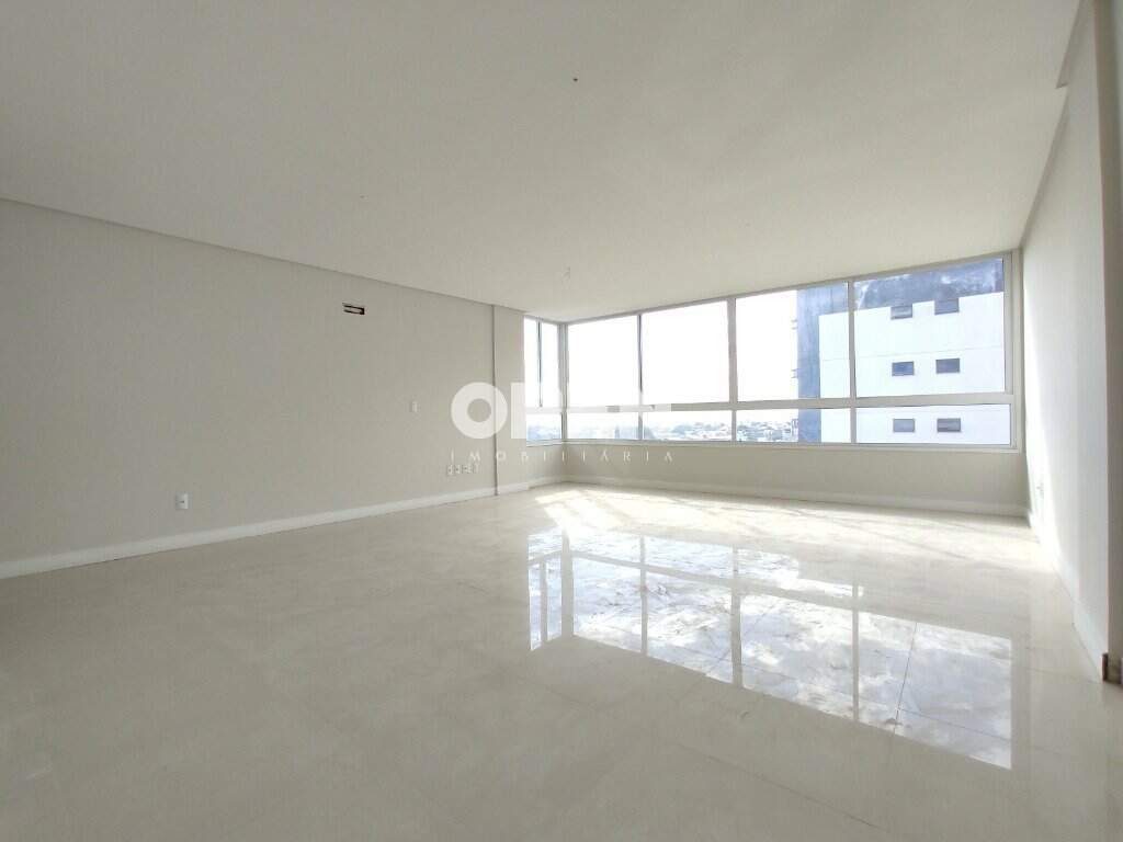 Apartamento com 135m², 3 dormitórios, 1 suíte, 2 vagas, Residencial Hannover em Canoas para Comprar