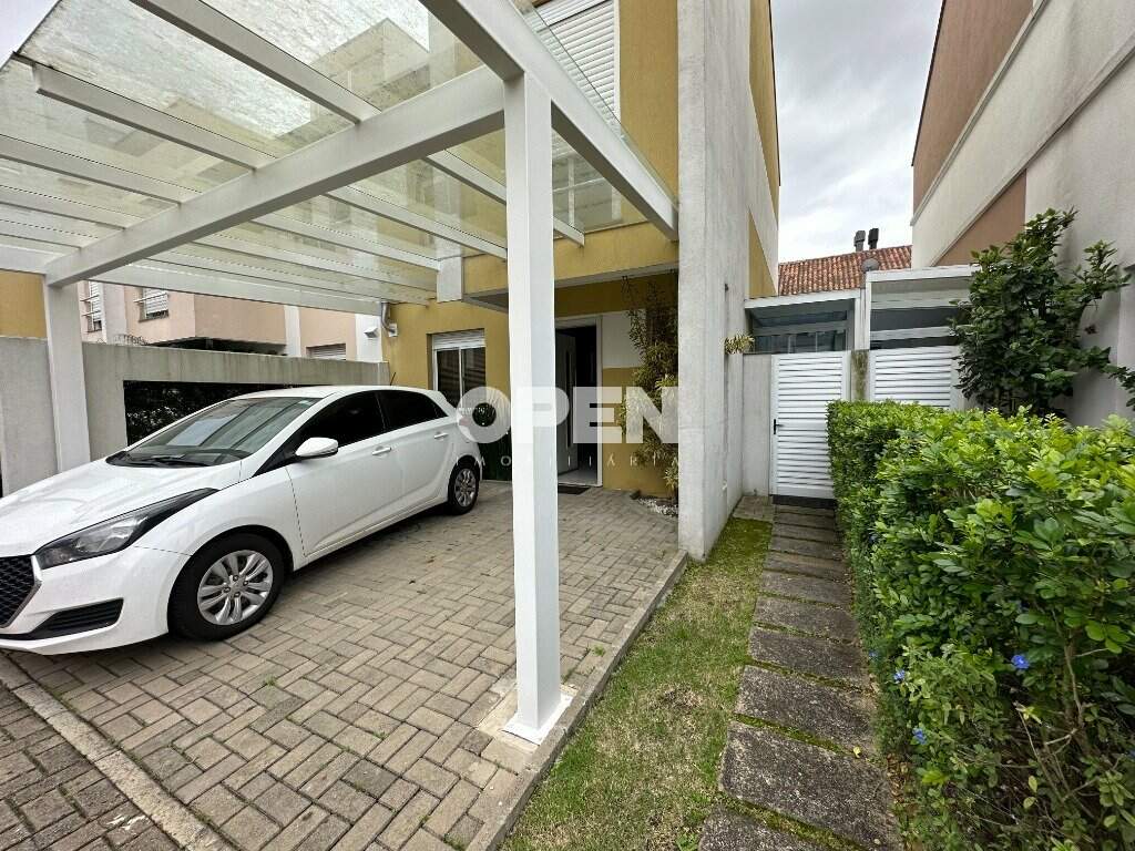 Casa em Condomínio  com 179m², 3 dormitórios, 1 suíte, 2 vagas, Privilege em Canoas para Comprar