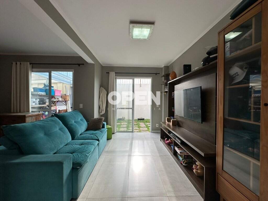 Casa em Condomínio  com 160m², 3 dormitórios, 1 suíte, 2 vagas, Privillege em Canoas para Comprar