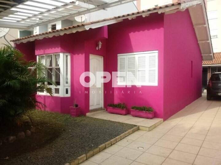 Casa com 57m², 2 dormitórios, 3 vagas no bairro Igara em Canoas para Comprar