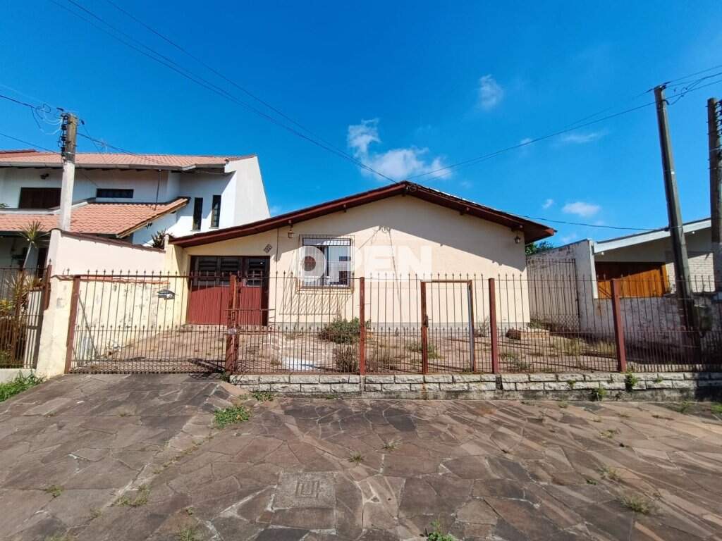 Casa com 109m², 4 dormitórios, 1 vaga no bairro Estância Velha em Canoas para Comprar