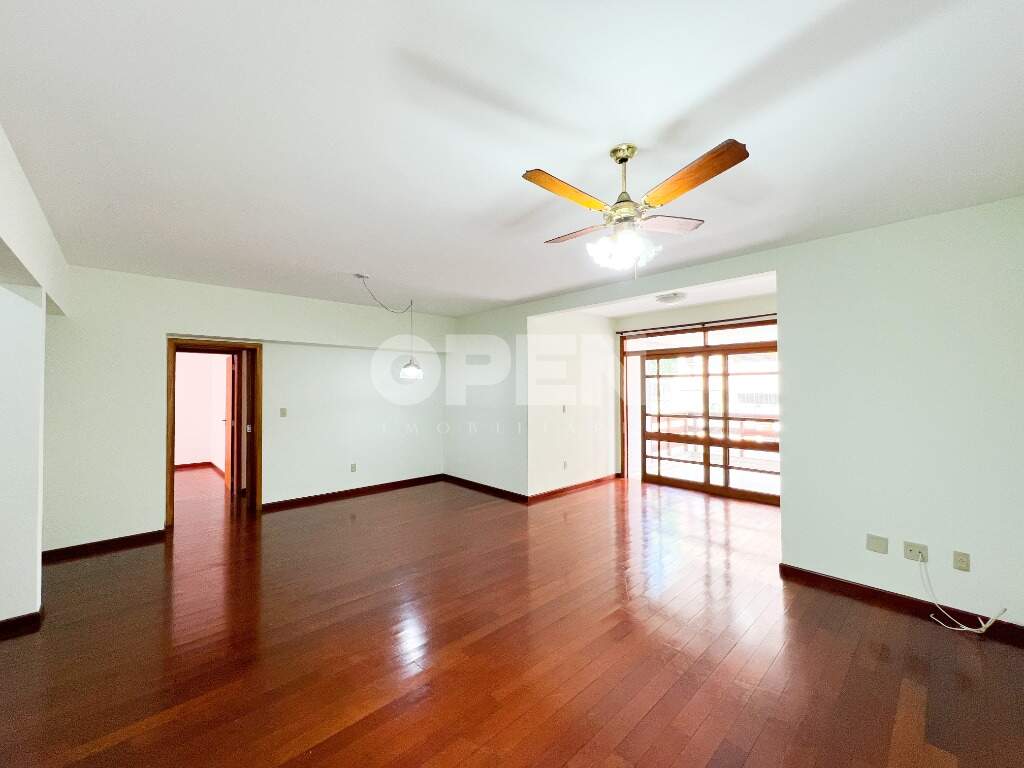 Apartamento com 177m², 3 dormitórios, 1 suíte, 1 vaga, Don Everton em Canoas para Alugar