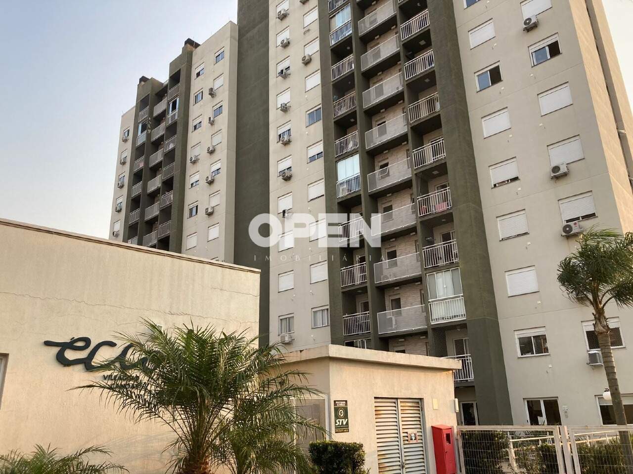 Apartamento com 58m², 2 dormitórios, 1 suíte, 1 vaga, Ecco Villagio em Canoas para Comprar