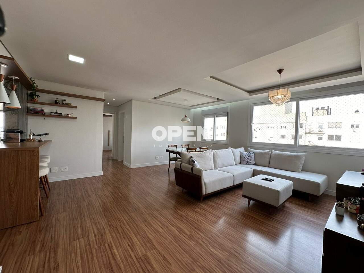 Apartamento com 78m², 2 dormitórios, 1 suíte, 2 vagas, VIDA VIVA CLUBE CENTRO em Canoas para Comprar