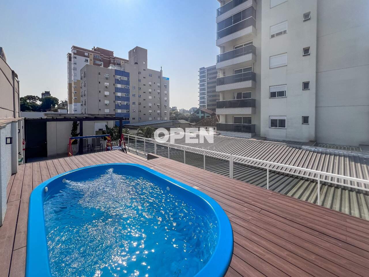 Apartamento com 93m², 2 dormitórios, 1 suíte, 2 vagas, Residencial Santorini Palace em Canoas para Comprar