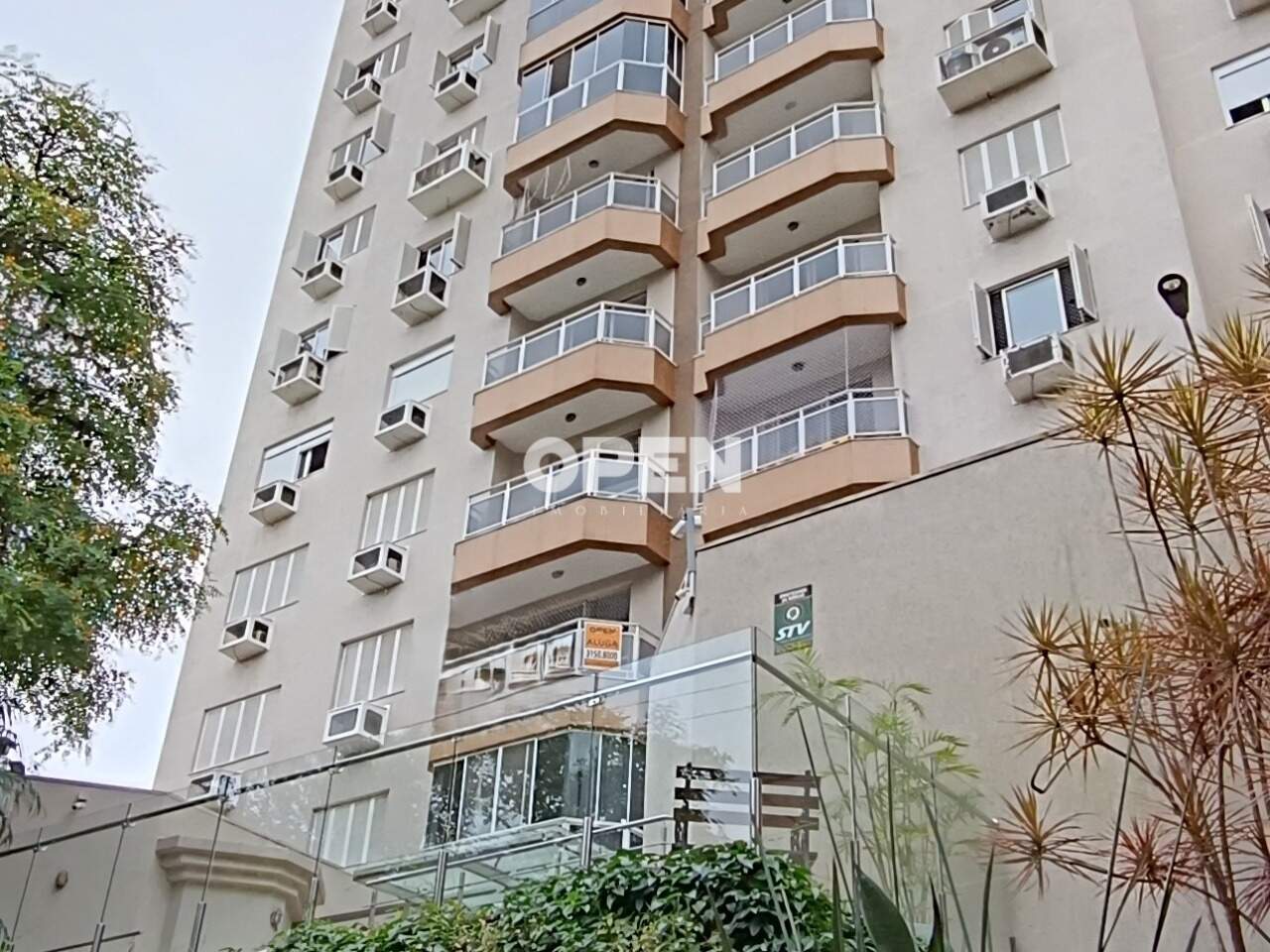 Apartamento com 91m², 3 dormitórios, 1 suíte, 1 vaga no bairro Centro em Canoas para Comprar