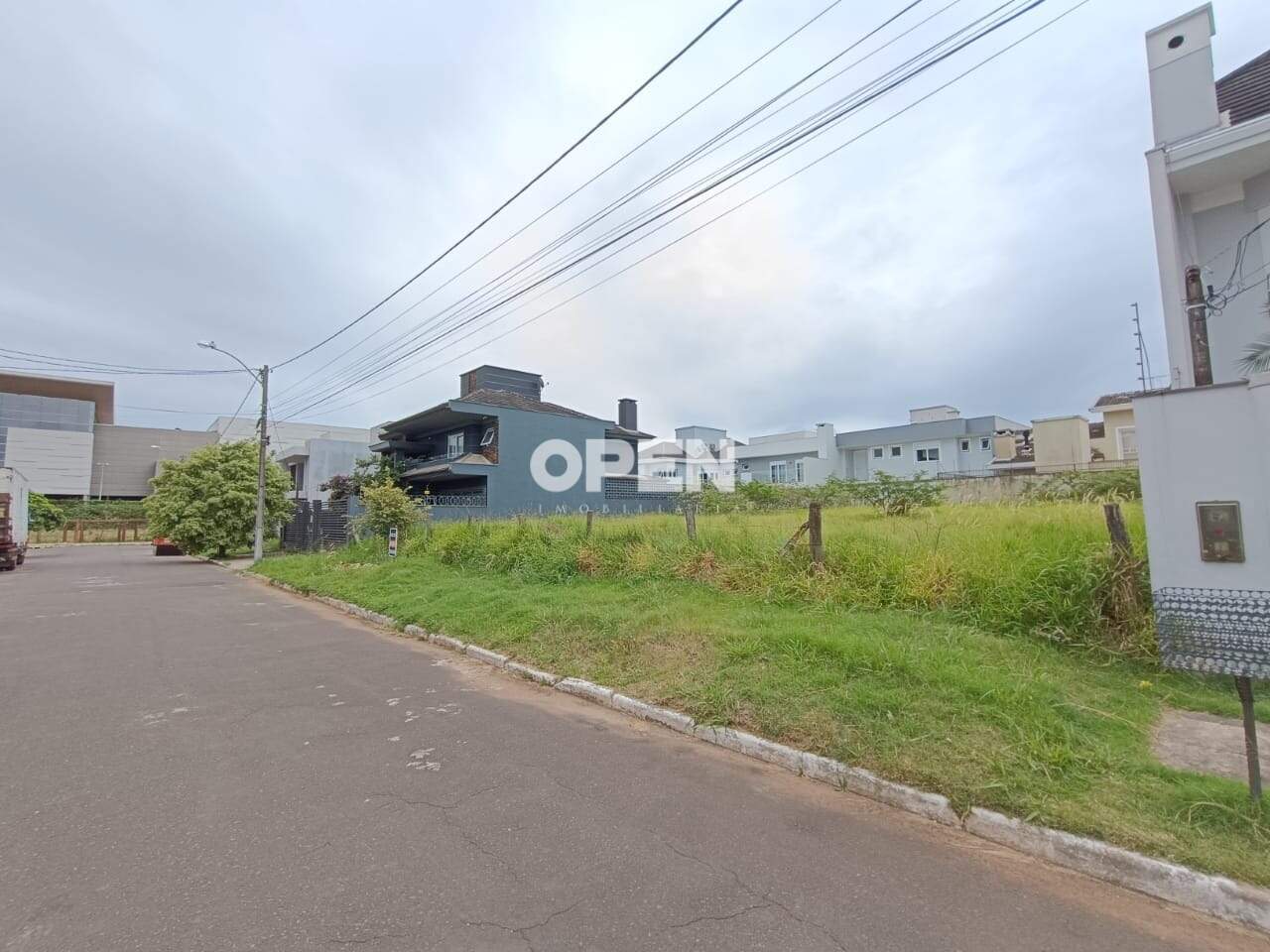 Terreno com 336m² no bairro Moinhos de Vento em Canoas para Comprar